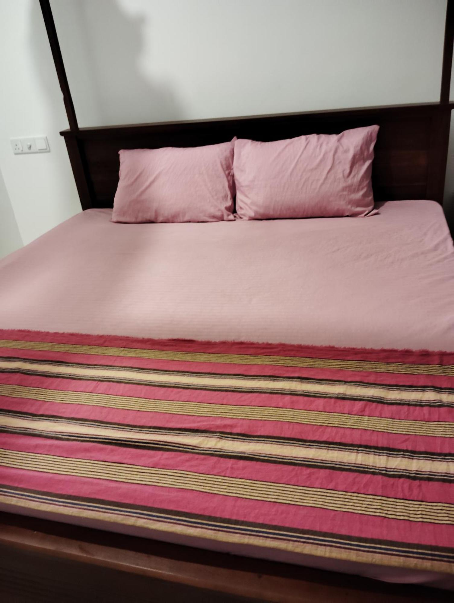 Navodya Guest Mirissa Hotel Room photo